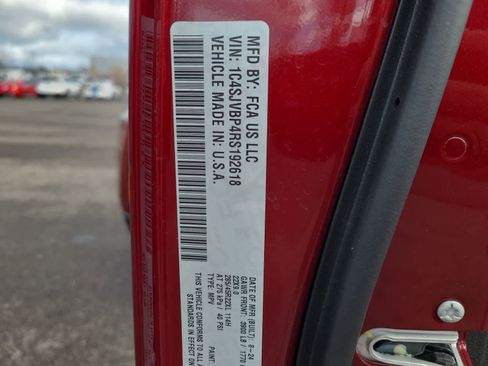 Certified 2024 Jeep Wagoneer Series II w/ Convenience Group I image 29