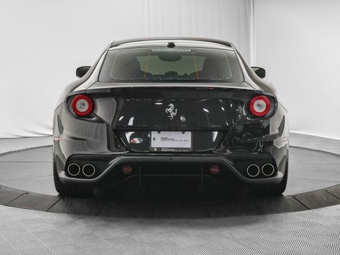 Certified 2016 Ferrari FF image 7