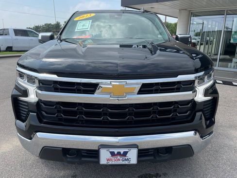 Used 2023 Chevrolet Silverado 1500 LT AWD/4WD image 7