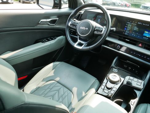 Certified 2023 Kia Sportage X-Line AWD/4WD image 9