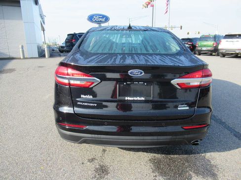 Used 2019 Ford Fusion SEL FWD image 6
