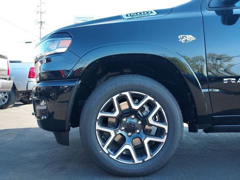 New 2026 RAM 1500 Laramie AWD/4WD image 16