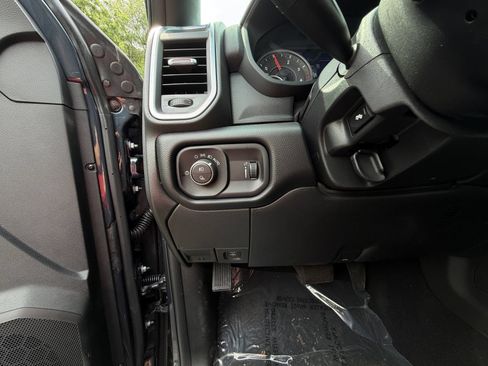 New 2026 RAM 3500 Big Horn AWD/4WD image 24