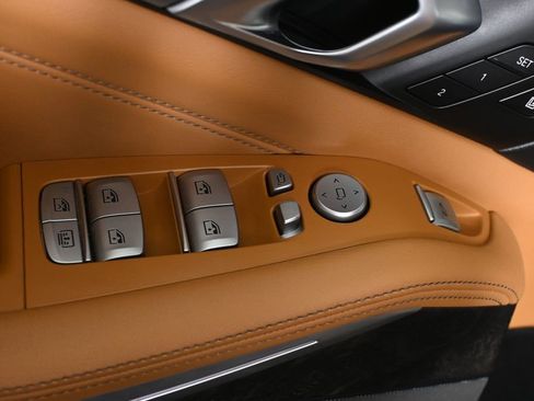 Certified 2024 BMW X7 xDrive40i w/ M Sport Package image 32