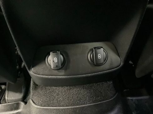 Used 2019 Hyundai Santa Fe Limited image 11