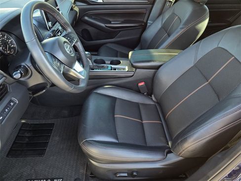 Used 2022 Nissan Altima 2.5 SR image 11