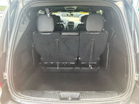 Used 2017 Dodge Grand Caravan GT FWD image 16