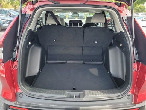 Used 2025 Honda CR-V EX image 12