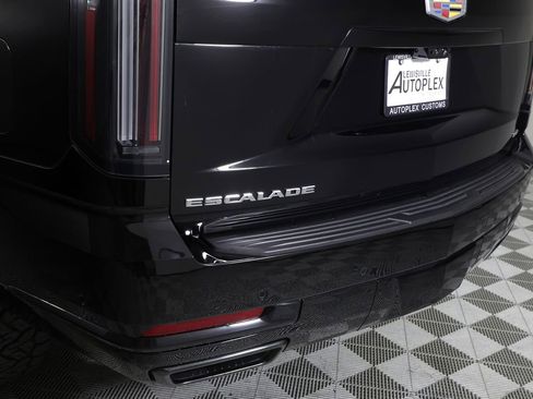 Used 2026 Cadillac Escalade Platinum Sport AWD/4WD image 56