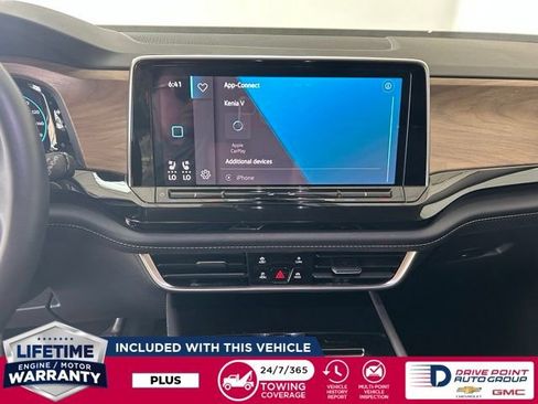 Used 2025 Volkswagen Atlas SE AWD/4WD image 18