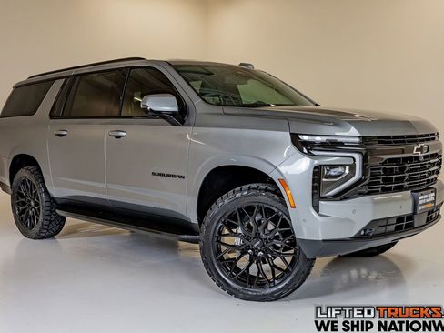 Used 2026 Chevrolet Suburban RST w/ RST Capability Package AWD/4WD image 1