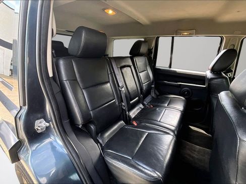 Used 2008 Jeep Commander Sport AWD/4WD image 20