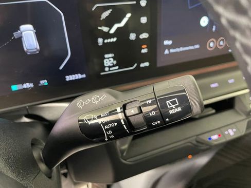 Certified 2024 Kia EV9 GT-Line AWD/4WD image 12
