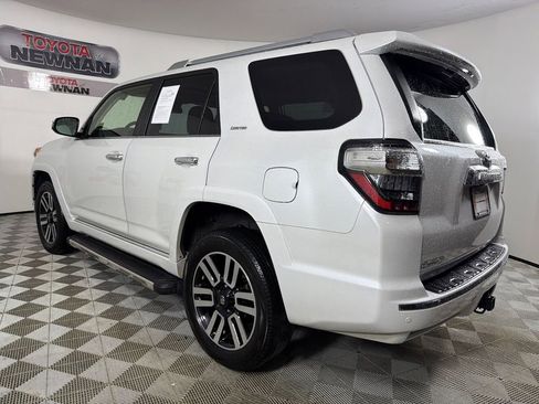 Used 2024 Toyota 4Runner Limited AWD/4WD image 7