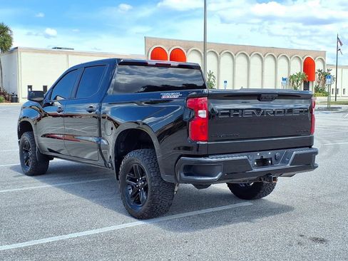 Used 2023 Chevrolet Silverado 1500 Custom Trail Boss w/ LPO, Dark Essentials Package AWD/4WD image 5