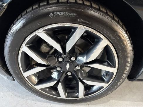 Used 2017 Chevrolet Impala Premier FWD image 40