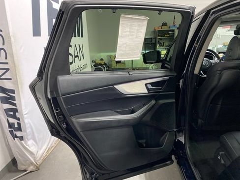 Used 2023 Acura MDX w/ Technology Package AWD/4WD image 23