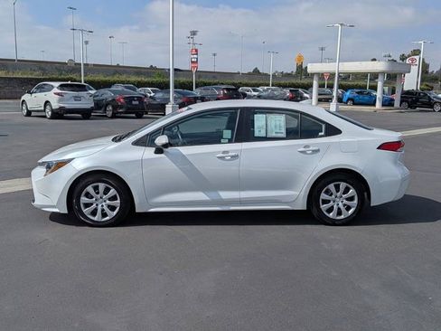 Certified 2026 Toyota Corolla LE image 12