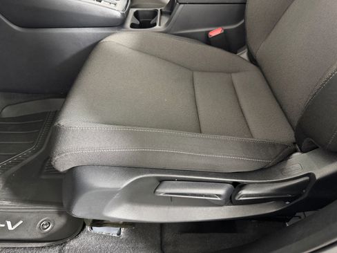 Certified 2025 Honda CR-V LX image 11