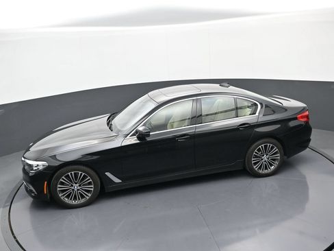 Used 2019 BMW 530i RWD image 32