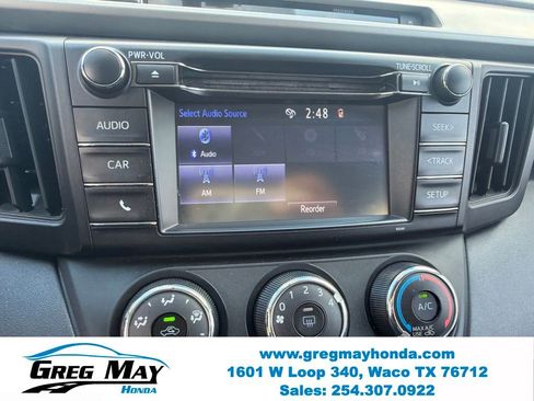 Used 2016 Toyota RAV4 LE FWD image 17