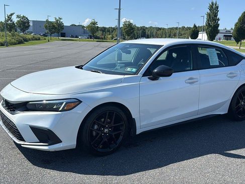 Used 2024 Honda Civic Sport image 13