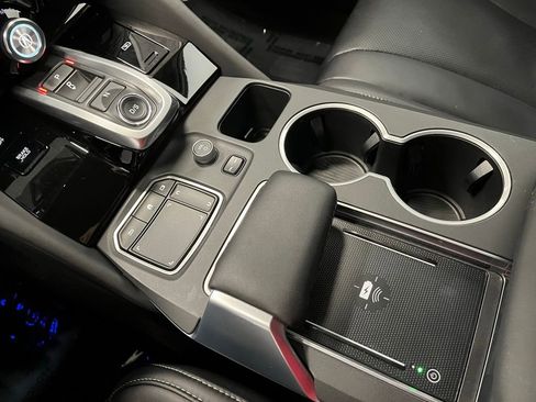 Used 2024 Acura MDX SH-AWD w/ Technology Package image 7