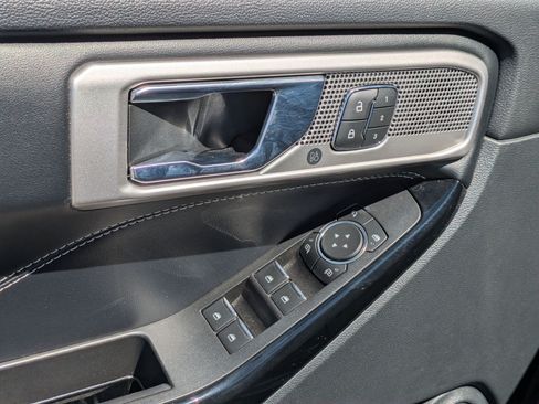 Used 2021 Ford Explorer ST AWD/4WD image 10