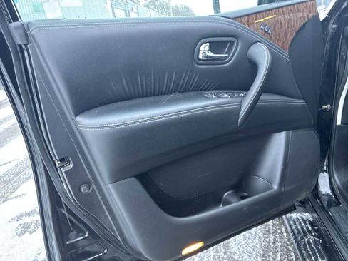 Used 2020 Nissan Armada SL w/ Premium Package image 23