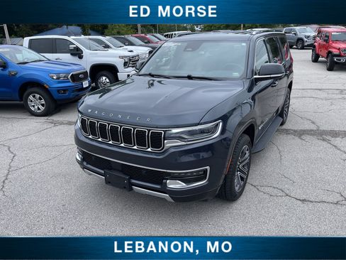 Used 2024 Jeep Wagoneer Series II w/ Flexible Seating Group AWD/4WD image 20