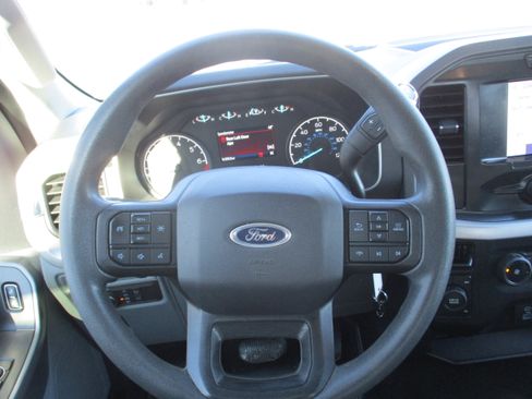 Used 2022 Ford F150 XLT image 32