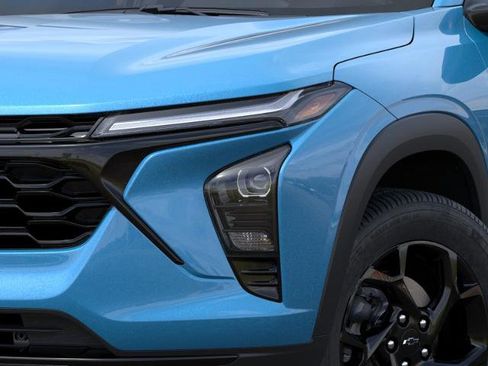 New 2026 Chevrolet Trax LT FWD image 10