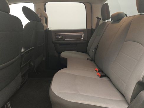 Used 2022 RAM 1500 Classic SLT RWD image 18