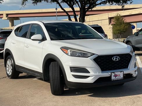 Used 2019 Hyundai Tucson SE FWD image 3