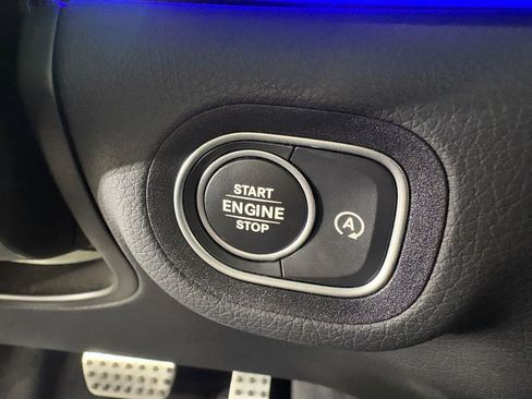 Used 2024 Mercedes-Benz GLS 450 4MATIC image 16