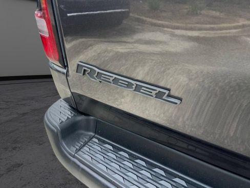Used 2019 RAM 1500 Rebel AWD/4WD image 8
