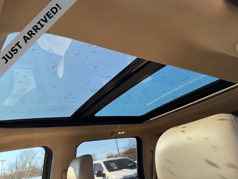 Used 2015 Ford F150 Lariat image 11