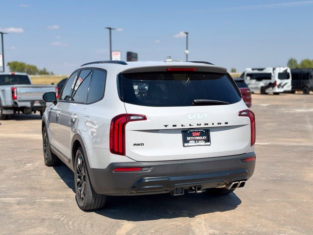 Used 2022 Kia Telluride SX w/ SX Prestige Package AWD/4WD image 3
