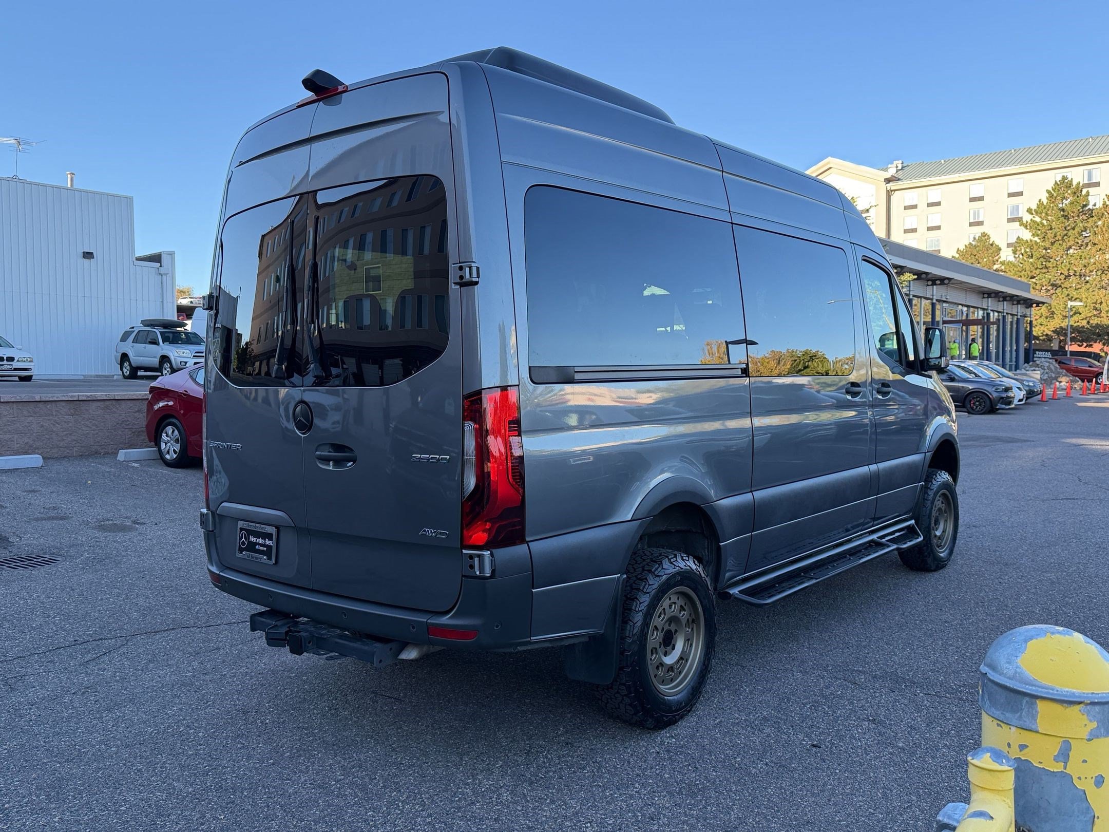 Used 2024 Mercedes-Benz Sprinter 2500 image 9