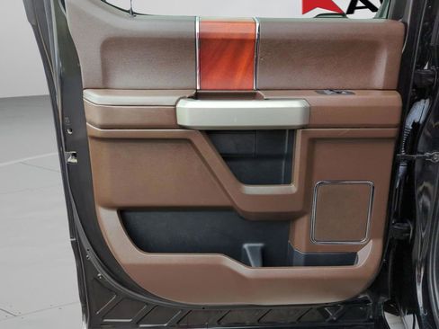 Used 2020 Ford F150 King Ranch image 17