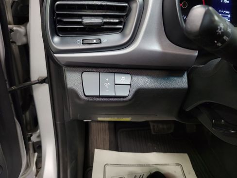 Used 2023 Kia Rio LX image 21