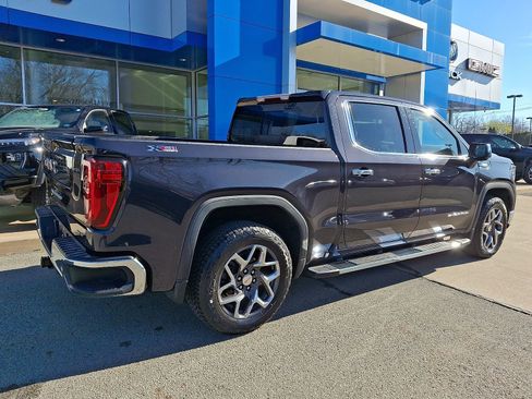 Used 2022 GMC Sierra 1500 SLT w/ SLT Premium Plus Package image 6