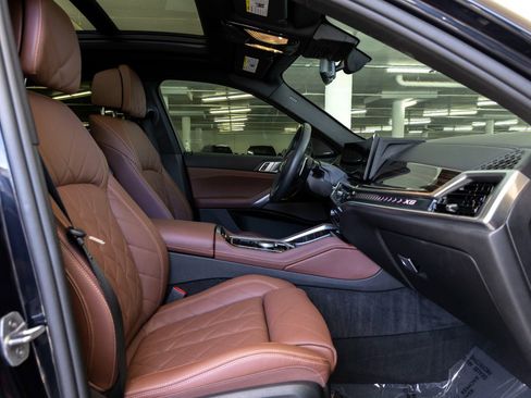 Certified 2025 BMW X6 xDrive40i image 30