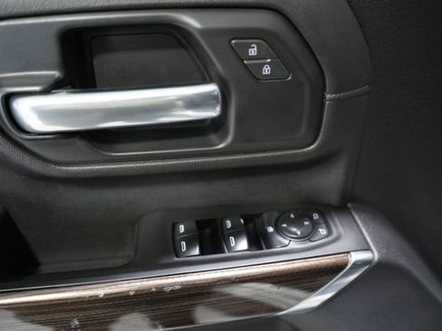 Used 2020 Chevrolet Silverado 3500 LT w/ Convenience Package image 10