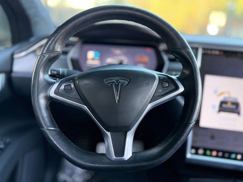 Used 2017 Tesla Model X P100D image 46