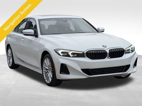 Used 2023 BMW 330i xDrive Sedan image 7