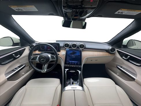 Used 2024 Mercedes-Benz C 300 Sedan image 38
