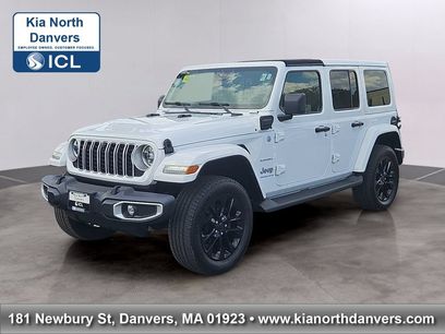 Used 2024 Jeep Wrangler Unlimited Sahara w/ Technology Group