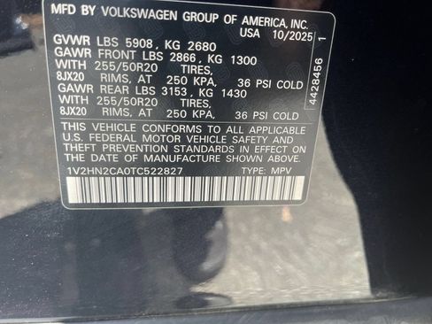 Used 2026 Volkswagen Atlas SE AWD/4WD image 31