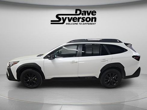 Used 2024 Subaru Outback Onyx Edition XT image 2